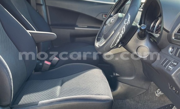 Comprar Usado Toyota Ractis Prata Carro em Maputo em Maputo Comprar Usado Toyota Ractis Prata Carro em Maputo em Maputo