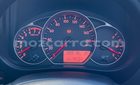 Comprar Usado Toyota Ractis Prata Carro em Maputo em Maputo Comprar Usado Toyota Ractis Prata Carro em Maputo em Maputo