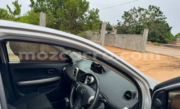 Comprar Usado Toyota IST De outros Carro em Moçambique em Nampula Comprar Usado Toyota IST De outros Carro em Moçambique em Nampula