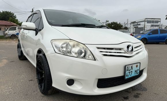 Comprar Usado Toyota Auris Branco Carro em Moçambique em Nampula Comprar Usado Toyota Auris Branco Carro em Moçambique em Nampula