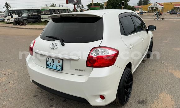 Comprar Usado Toyota Auris Branco Carro em Moçambique em Nampula Comprar Usado Toyota Auris Branco Carro em Moçambique em Nampula