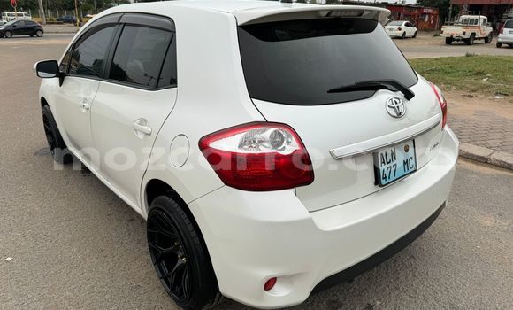 Comprar Usado Toyota Auris Branco Carro em Moçambique em Nampula Comprar Usado Toyota Auris Branco Carro em Moçambique em Nampula