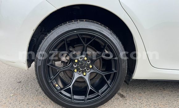 Comprar Usado Toyota Auris Branco Carro em Moçambique em Nampula Comprar Usado Toyota Auris Branco Carro em Moçambique em Nampula