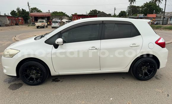 Comprar Usado Toyota Auris Branco Carro em Moçambique em Nampula Comprar Usado Toyota Auris Branco Carro em Moçambique em Nampula