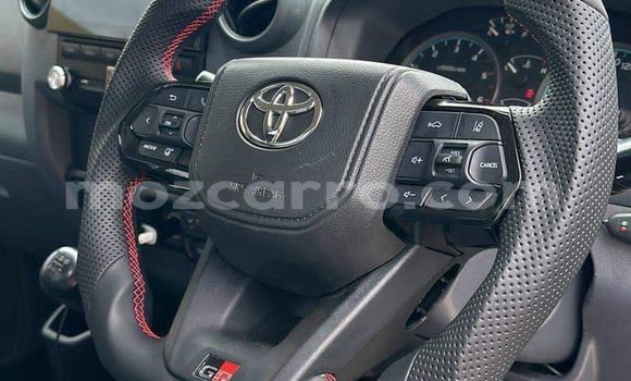 Comprar Usado Toyota Land Cruiser Castanho Carro em Moçambique em Nampula Comprar Usado Toyota Land Cruiser Castanho Carro em Moçambique em Nampula