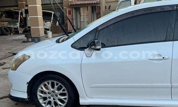 Comprar Usado Toyota Blade Branco Carro em Maputo em Maputo Comprar Usado Toyota Blade Branco Carro em Maputo em Maputo