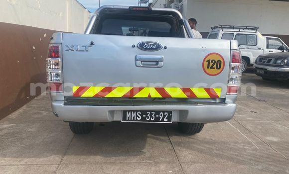 Tenga Tsaru Ford Ranger Zvimwe Mota in Maputo in Maputo Tenga Tsaru Ford Ranger Zvimwe Mota in Maputo in Maputo