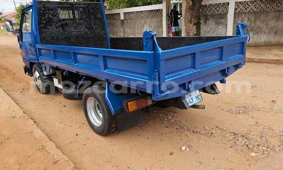 Comprar Usado Toyota Dyna Azul Caminhão em Maputo em Maputo Comprar Usado Toyota Dyna Azul Caminhão em Maputo em Maputo