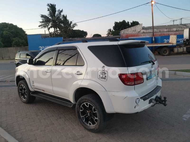 Big with watermark toyota fortuner maputo maputo 21203