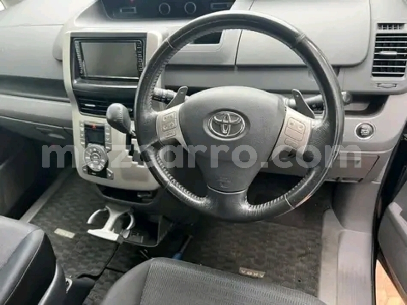 Big with watermark toyota voxy maputo maputo 21215