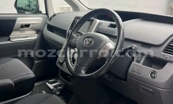 Buy Used Toyota Voxy Black Car in Maputo in Maputo Buy Used Toyota Voxy Black Car in Maputo in Maputo