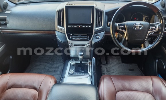 Comprar Usado Toyota Land Cruiser Preto Carro em Maputo em Maputo Comprar Usado Toyota Land Cruiser Preto Carro em Maputo em Maputo