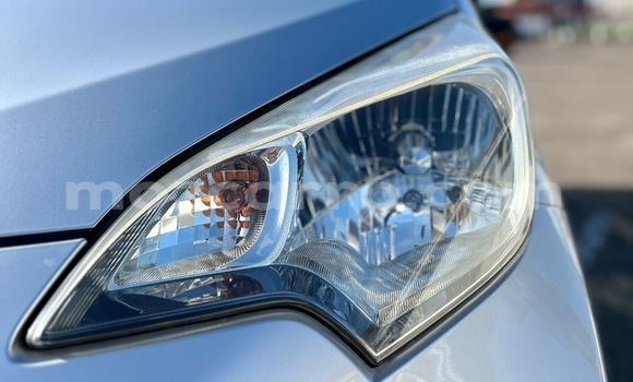 Comprar Usado Toyota Ractis Prata Carro em Maputo em Maputo Comprar Usado Toyota Ractis Prata Carro em Maputo em Maputo