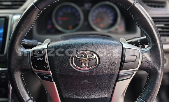 Comprar Usado Toyota Mark X Preto Carro em Maputo em Maputo Comprar Usado Toyota Mark X Preto Carro em Maputo em Maputo