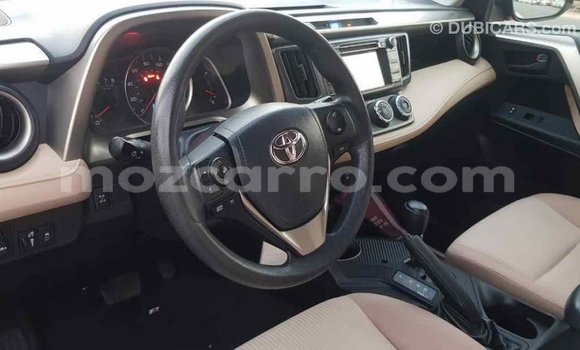 Comprar Importar Toyota Ade Vermelho Caminhão em Import - Dubai em Cabo Delgado Comprar Importar Toyota Ade Vermelho Caminhão em Import - Dubai em Cabo Delgado