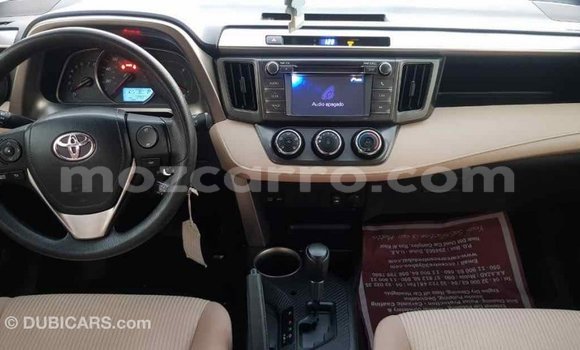 Comprar Importar Toyota Ade Vermelho Caminhão em Import - Dubai em Cabo Delgado Comprar Importar Toyota Ade Vermelho Caminhão em Import - Dubai em Cabo Delgado