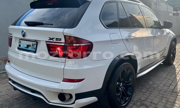 Comprar Usado BMW X5 Branco Carro em Maputo em Maputo Comprar Usado BMW X5 Branco Carro em Maputo em Maputo
