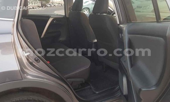 Tenga Imported Toyota Highlander Zvimwe Mota in Import - Dubai in Cabo Delgado Tenga Imported Toyota Highlander Zvimwe Mota in Import - Dubai in Cabo Delgado