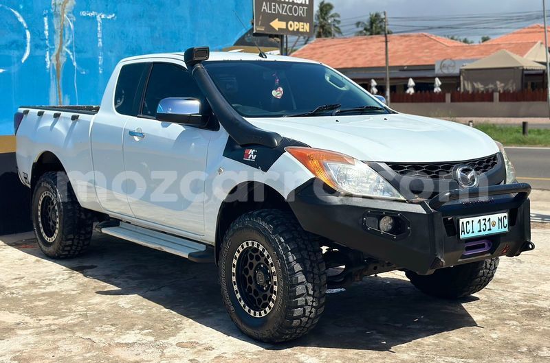 Big with watermark mazda bt 50 maputo maputo 21263