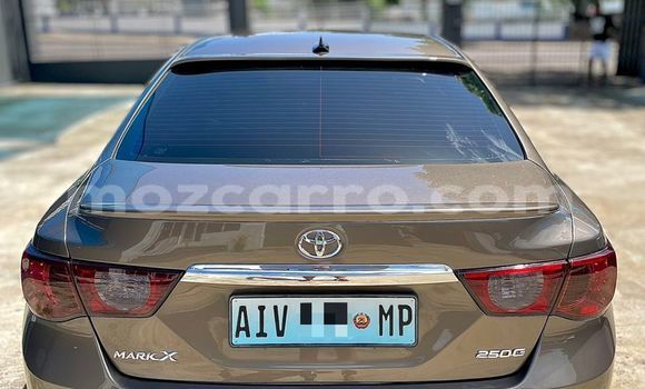 Comprar Usado Toyota Mark X Castanho Carro em Maputo em Maputo Comprar Usado Toyota Mark X Castanho Carro em Maputo em Maputo