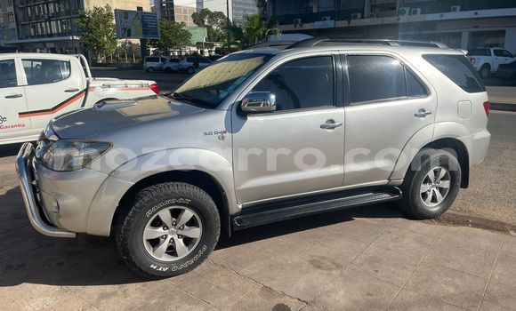 Tenga Tsaru Toyota Fortuner Zvimwe Mota in Maputo in Maputo