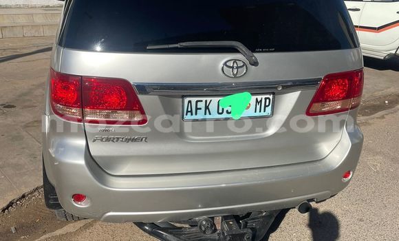 Comprar Usado Toyota Fortuner De outros Carro em Maputo em Maputo Comprar Usado Toyota Fortuner De outros Carro em Maputo em Maputo