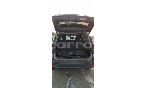 Tenga Imported Toyota Highlander Zvimwe Mota in Import - Dubai in Cabo Delgado Tenga Imported Toyota Highlander Zvimwe Mota in Import - Dubai in Cabo Delgado