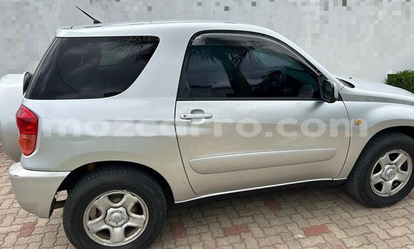 Comprar Usado Toyota RAV4 Prata Carro em Maputo em Maputo Comprar Usado Toyota RAV4 Prata Carro em Maputo em Maputo