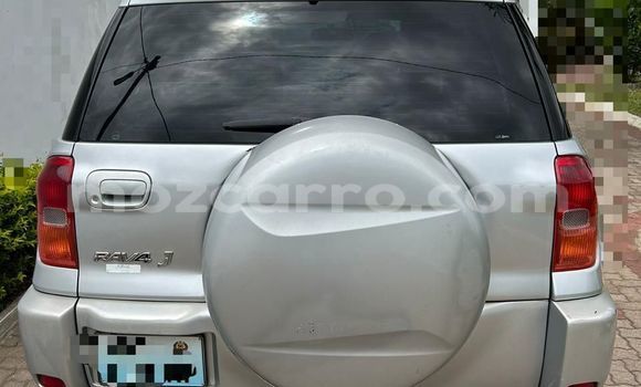 Comprar Usado Toyota RAV4 Prata Carro em Maputo em Maputo Comprar Usado Toyota RAV4 Prata Carro em Maputo em Maputo