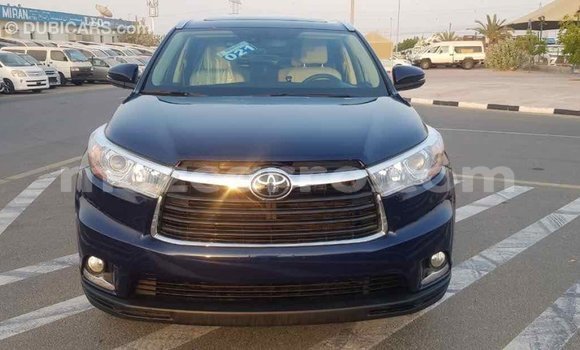 Tenga Imported Toyota Highlander Bhuruu Mota in Import - Dubai in Cabo Delgado Tenga Imported Toyota Highlander Bhuruu Mota in Import - Dubai in Cabo Delgado