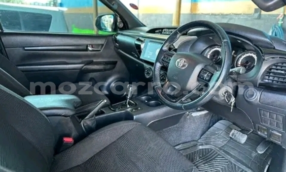 Comprar Usado Toyota Hilux Branco Carro em Maputo em Maputo Comprar Usado Toyota Hilux Branco Carro em Maputo em Maputo