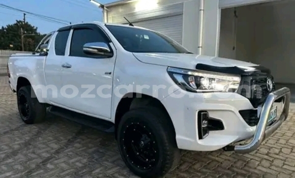 Comprar Usado Toyota Hilux Branco Carro em Maputo em Maputo Comprar Usado Toyota Hilux Branco Carro em Maputo em Maputo