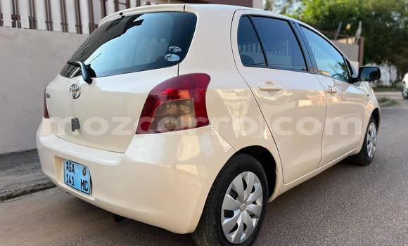 Tenga Tsaru Toyota Vitz Chena Mota in Angoche in Nampula Tenga Tsaru Toyota Vitz Chena Mota in Angoche in Nampula