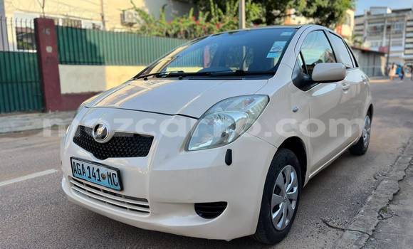 Tenga Tsaru Toyota Vitz Chena Mota in Angoche in Nampula Tenga Tsaru Toyota Vitz Chena Mota in Angoche in Nampula