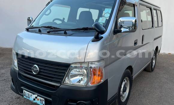 Comprar Usado Nissan Caravan De outros Carro em Beira em Sofala