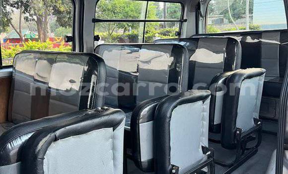 Tenga Tsaru Nissan Caravan Zvimwe Mota in Beira in Sofala Tenga Tsaru Nissan Caravan Zvimwe Mota in Beira in Sofala