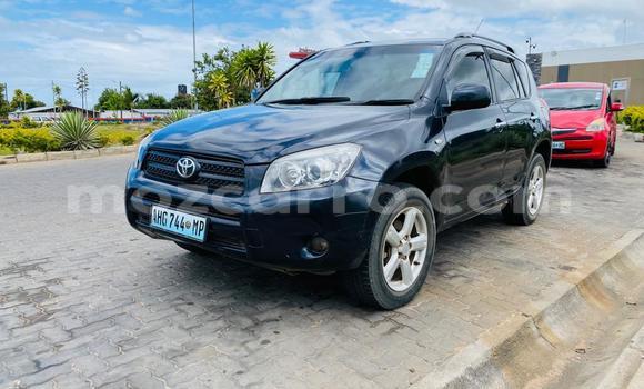 Nunua Ilio tumika Toyota RAV4 Bluu Gari ndani ya Maputo nchini Maputo Nunua Ilio tumika Toyota RAV4 Bluu Gari ndani ya Maputo nchini Maputo