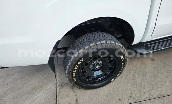 Tenga Tsaru Mazda BT-50 Chena Mota in Maputo in Maputo Tenga Tsaru Mazda BT-50 Chena Mota in Maputo in Maputo