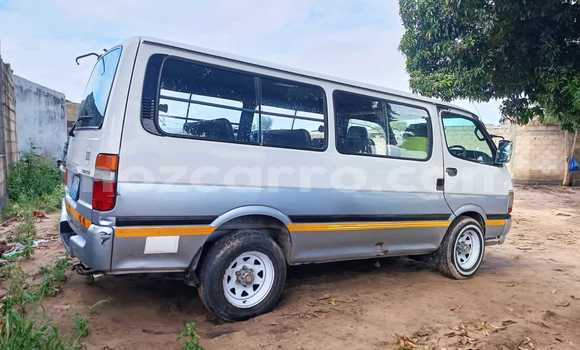 Comprar Usado Toyota Hiace Branco Carro em Maputo em Maputo Comprar Usado Toyota Hiace Branco Carro em Maputo em Maputo