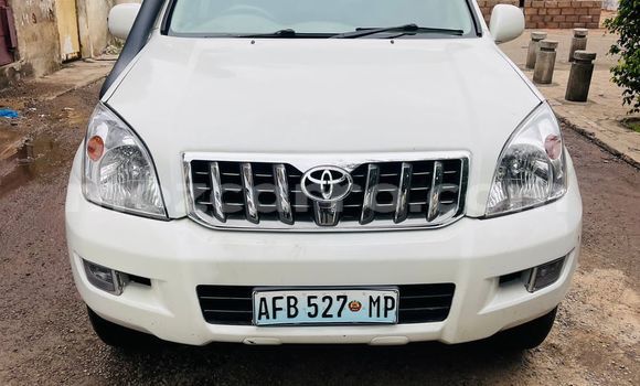 Comprar Usado Toyota Land Cruiser Prado Branco Carro em Maputo em Maputo Comprar Usado Toyota Land Cruiser Prado Branco Carro em Maputo em Maputo