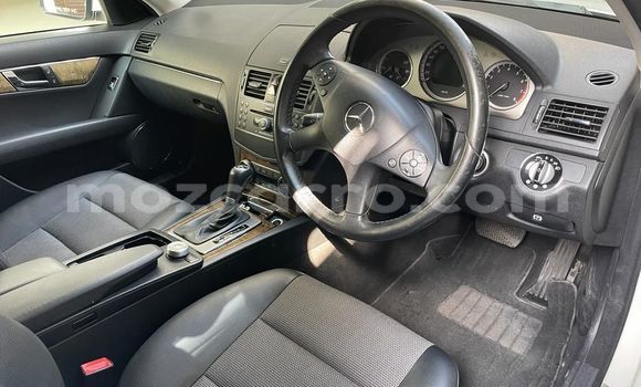 Buy Used Mercedes‒Benz C-Class White Car in Maputo in Maputo Buy Used Mercedes‒Benz C-Class White Car in Maputo in Maputo