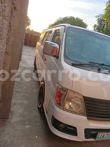 Big with watermark nissan caravan maputo maputo 21360