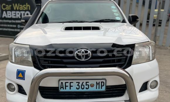 Buy Used Toyota Hilux White Car in Maputo in Maputo Buy Used Toyota Hilux White Car in Maputo in Maputo