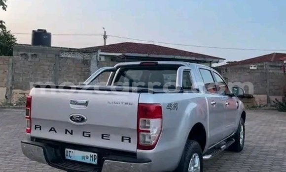 Tenga Tsaru Ford Ranger Zvimwe Mota in Maputo in Maputo Tenga Tsaru Ford Ranger Zvimwe Mota in Maputo in Maputo