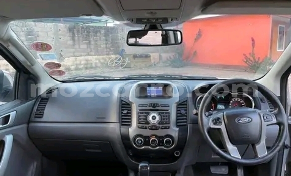 Tenga Tsaru Ford Ranger Zvimwe Mota in Maputo in Maputo Tenga Tsaru Ford Ranger Zvimwe Mota in Maputo in Maputo
