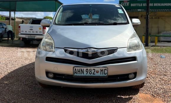 Comprar Usado Toyota Ractis Prata Carro em Maputo em Maputo Comprar Usado Toyota Ractis Prata Carro em Maputo em Maputo