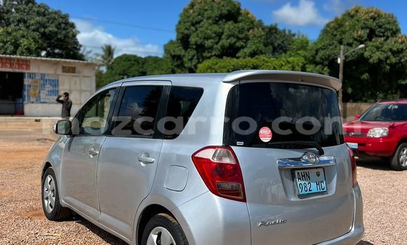 Comprar Usado Toyota Ractis Prata Carro em Maputo em Maputo Comprar Usado Toyota Ractis Prata Carro em Maputo em Maputo