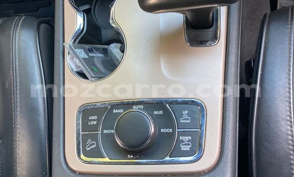 Tenga Tsaru Jeep Grand Cherokee Sirivha Mota in Maputo in Maputo Tenga Tsaru Jeep Grand Cherokee Sirivha Mota in Maputo in Maputo