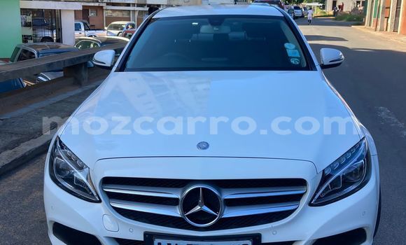 Buy Used Mercedes-Benz C-Classe White Car in Maputo in Maputo Buy Used Mercedes-Benz C-Classe White Car in Maputo in Maputo