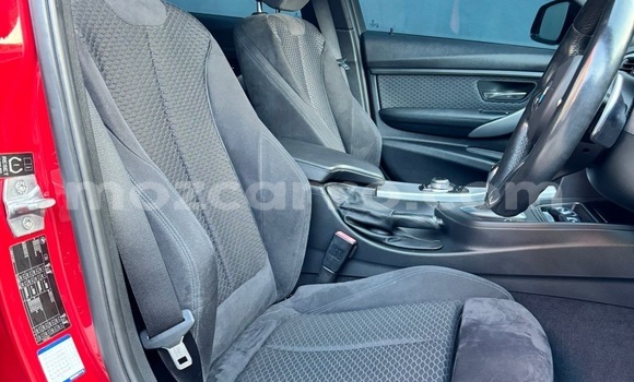 Comprar Usado BMW 3-Series Vermelho Carro em Maputo em Maputo Comprar Usado BMW 3-Series Vermelho Carro em Maputo em Maputo